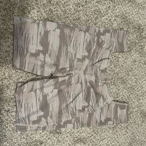 Alphalete surface power legging and limitless bra desert canvas camo